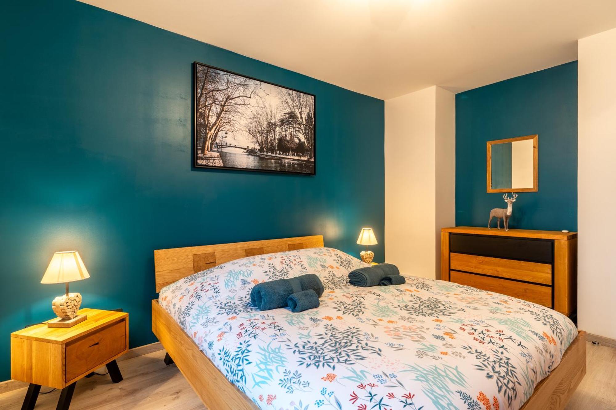 Charmant Appartement A 5 Minutes A Pied De La Vielle Ville Annecy Avec Parking Prive Esterno foto