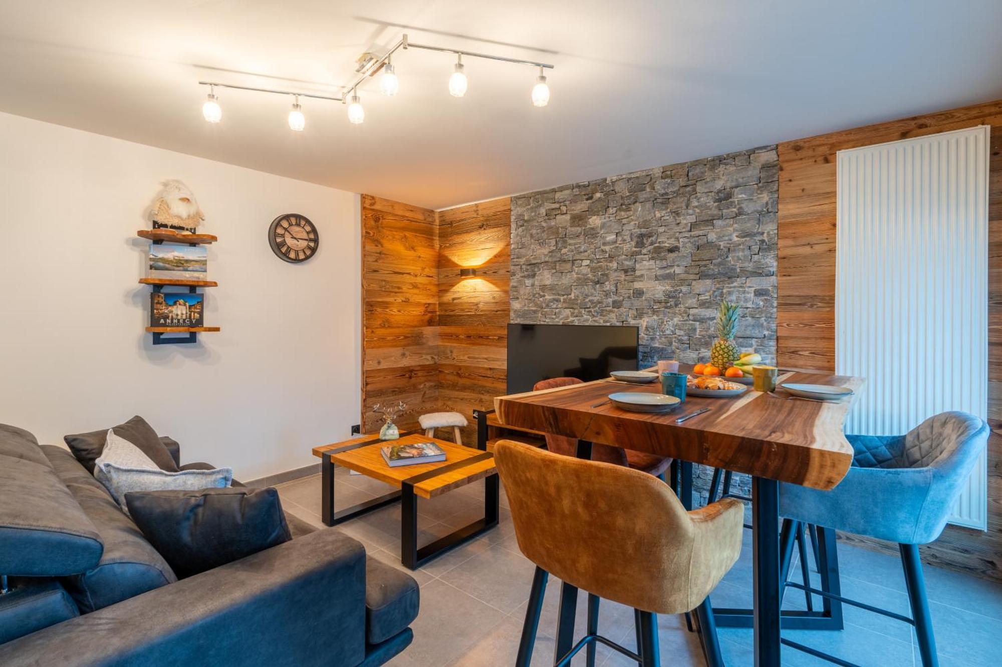 Charmant Appartement A 5 Minutes A Pied De La Vielle Ville Annecy Avec Parking Prive Esterno foto